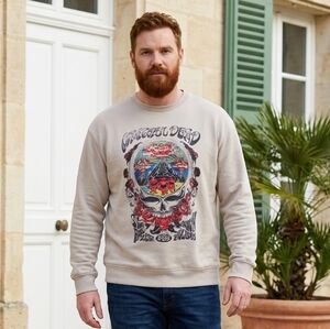 Grateful Dead Sweatshirt with Sunday April 24th 1972 w/Skull/3 Bears Graphic
